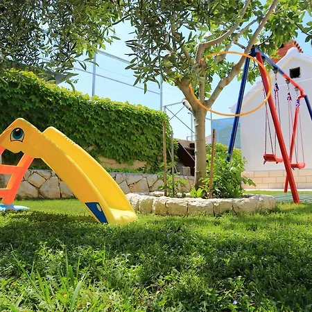 Razanj 10373c Daire Rogoznica (Sibenik-Knin)